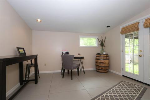 1103 Madeleine Cir, Cincinnati, OH 45231 photo 7