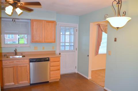 1663 Laval Dr, Cincinnati, OH 45255 photo 9
