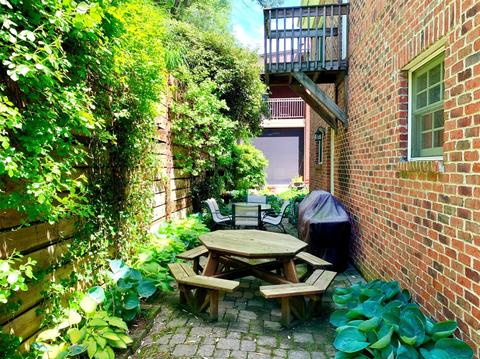 386 Baum St, Cincinnati, OH 45202 photo 40