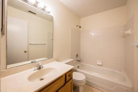 8830 Eagleview Dr #8, West Chester, OH 45069 photo 34