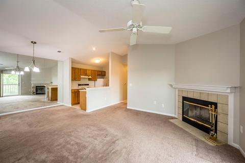 8830 Eagleview Dr #8, West Chester, OH 45069 photo 12