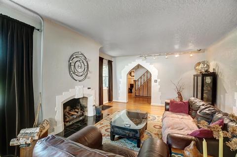 1106 Egan Hills Dr, Cincinnati, OH 45229 photo 5