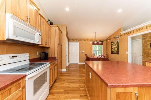 1030 Windsor Ct, Cincinnati, OH 45245 photo 10