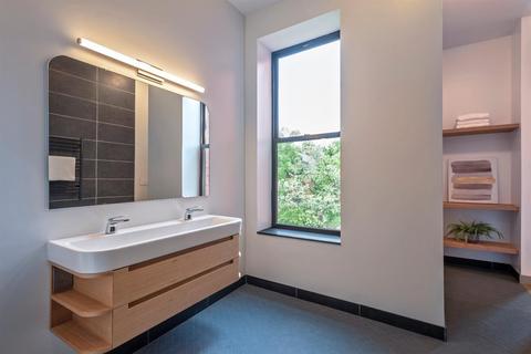 2136 St James Ave, Cincinnati, OH 45206 photo 20
