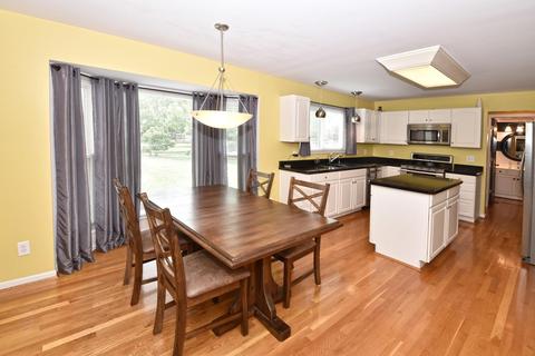6588 Farmbrooke Ct, Mason, OH 45040 photo 19