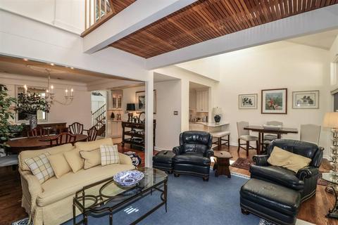 9 Spring Hill Dr, Mariemont, OH 45227 photo 7