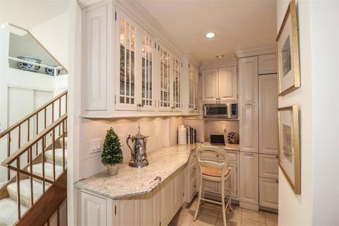 9 Spring Hill Dr, Mariemont, OH 45227 photo 13