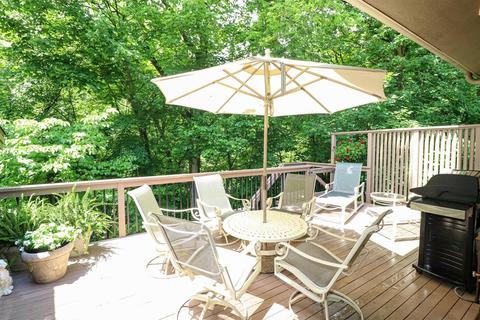 9 Spring Hill Dr, Mariemont, OH 45227 photo 28