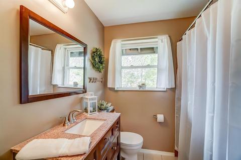 3395 Harry Lee Ln, Cincinnati, OH 45239 photo 15