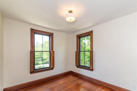 1033 Beech Ave, Cincinnati, OH 45205 photo 31