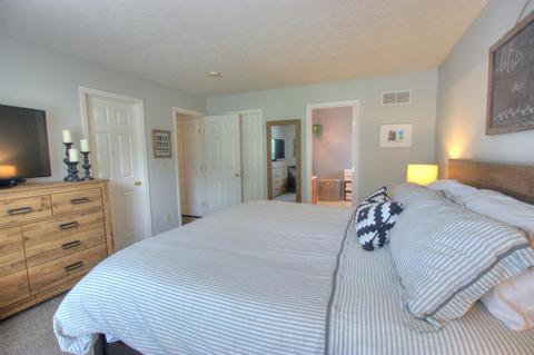 1523 Stableview Cir, Hamilton Township, OH 45039 photo 32