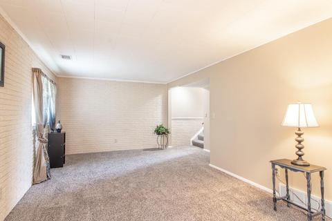 902 Holyoke Dr, Forest Park, OH 45240 photo 18