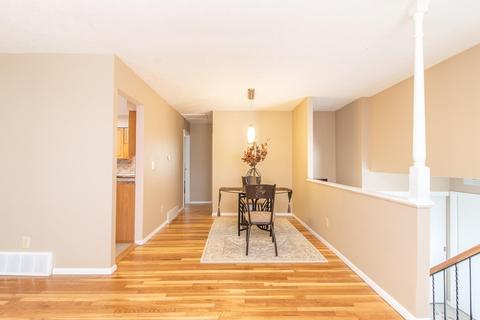 902 Holyoke Dr, Forest Park, OH 45240 photo 10