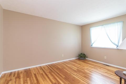 902 Holyoke Dr, Forest Park, OH 45240 photo 11