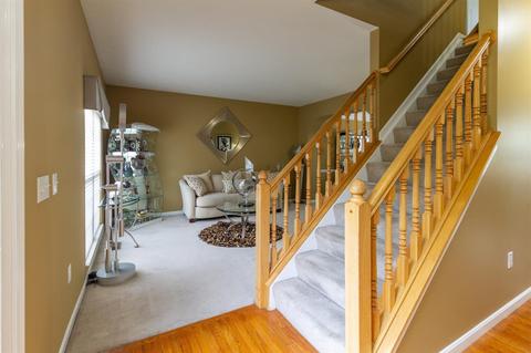 12086 Doe Run Ct, Cincinnati, OH 45240 photo 2