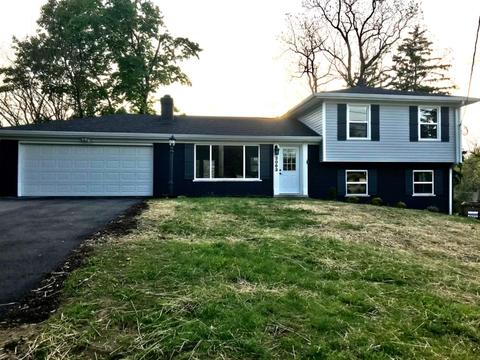 3063 Ebenezer Rd, Cincinnati, OH 45233 photo 1