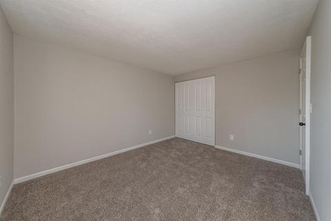12088 Hazelhurst Ln, Cincinnati, OH 45240 photo 21