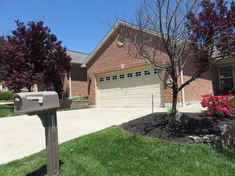 3368 Emerald Ridge Dr, Cincinnati, OH 45211 photo 2