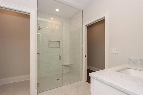 9527 Cooper Ln, Blue Ash, OH 45242 photo 27