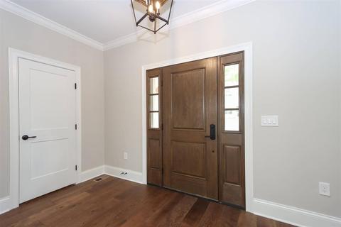 9527 Cooper Ln, Blue Ash, OH 45242 photo 7