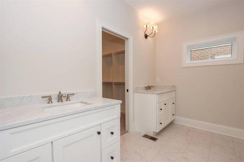 9527 Cooper Ln, Blue Ash, OH 45242 photo 26