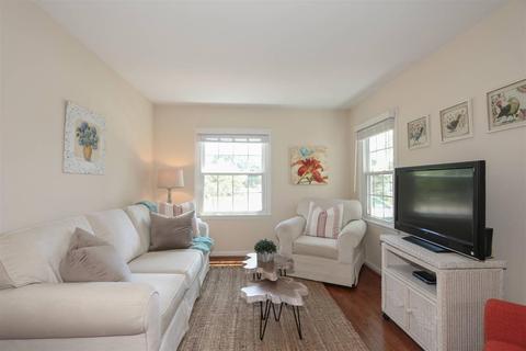 6012 Euclid Rd, Cincinnati, OH 45236 photo 9