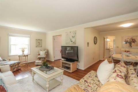 6012 Euclid Rd, Cincinnati, OH 45236 photo 8