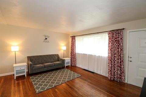 97 Avon Dr, Hamilton, OH 45013 photo 6