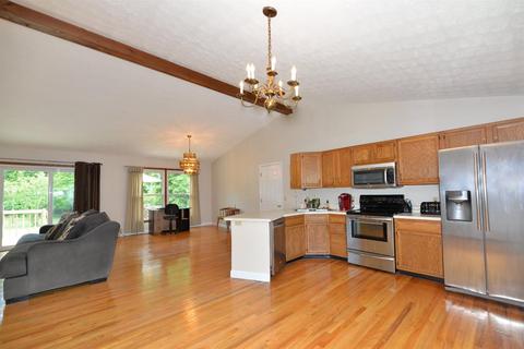 9999 St Rt 28, Blanchester, OH 45107 photo 11