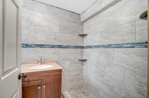 3334 Wunder Ave, Cincinnati, OH 45211 photo 16