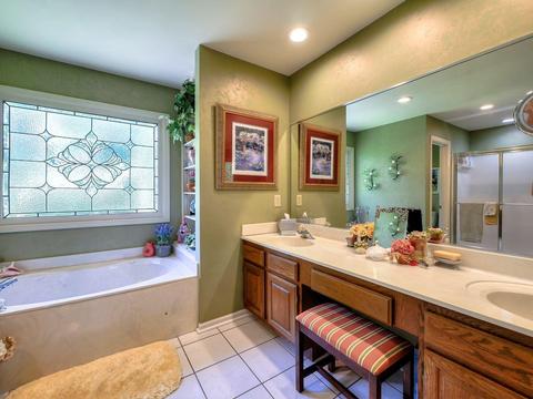 11657 Risingwind Ct, Cincinnati, OH 45249 photo 24