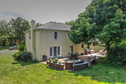 10046 Wimbledon Ct, Montgomery, OH 45242 photo 46