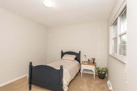 10046 Wimbledon Ct, Montgomery, OH 45242 photo 33
