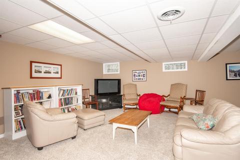 10046 Wimbledon Ct, Montgomery, OH 45242 photo 38