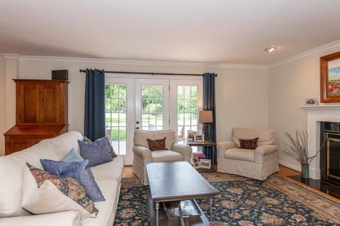 10046 Wimbledon Ct, Montgomery, OH 45242 photo 14