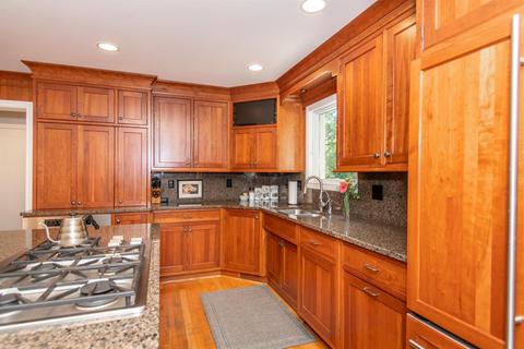 10046 Wimbledon Ct, Montgomery, OH 45242 photo 22