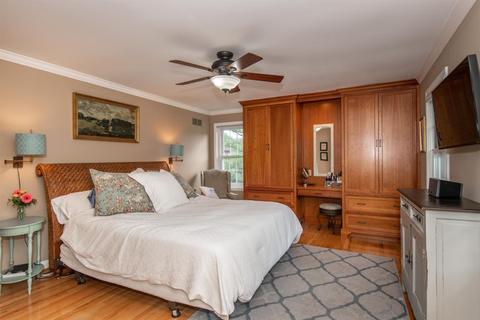 10046 Wimbledon Ct, Montgomery, OH 45242 photo 27