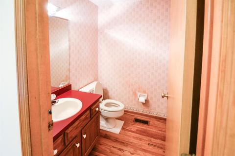 9799 Troon Ct, Blue Ash, OH 45241 photo 6