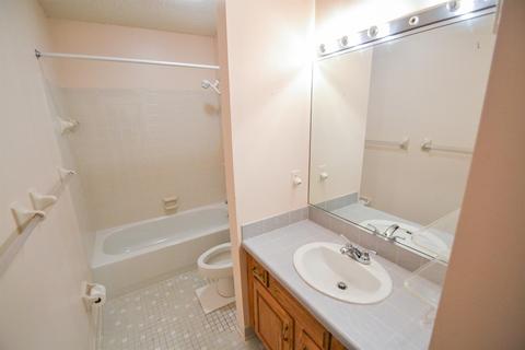 9799 Troon Ct, Blue Ash, OH 45241 photo 16