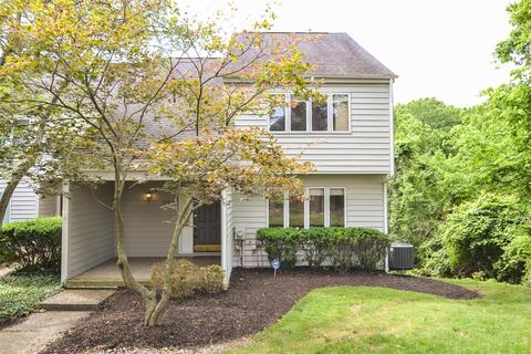 9799 Troon Ct, Blue Ash, OH 45241 photo 1