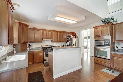 7541 Macaulay Blvd, Hamilton Township, OH 45039 photo 9