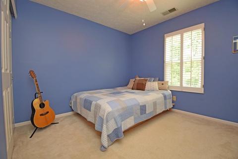 874 Gorham Dr, Cincinnati, OH 45245 photo 18