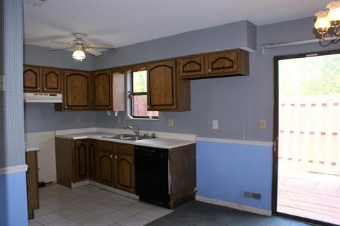3 Old Orchard Ct, Cincinnati, OH 45255 photo 5