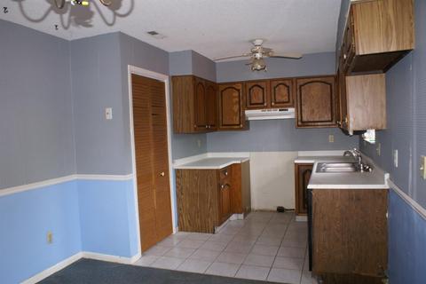 3 Old Orchard Ct, Cincinnati, OH 45255 photo 4