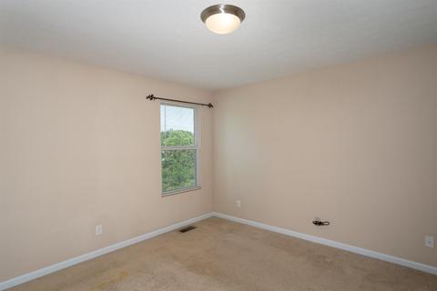 2807 Chopin Dr, Cincinnati, OH 45231 photo 32