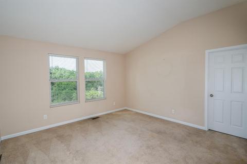 2807 Chopin Dr, Cincinnati, OH 45231 photo 19