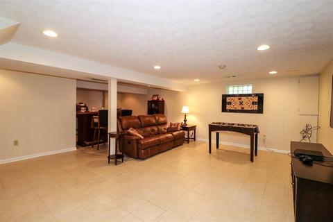 1878 Edgewater Dr, Cincinnati, OH 45240 photo 27