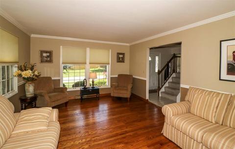 1878 Edgewater Dr, Cincinnati, OH 45240 photo 6