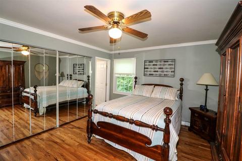 1878 Edgewater Dr, Cincinnati, OH 45240 photo 21