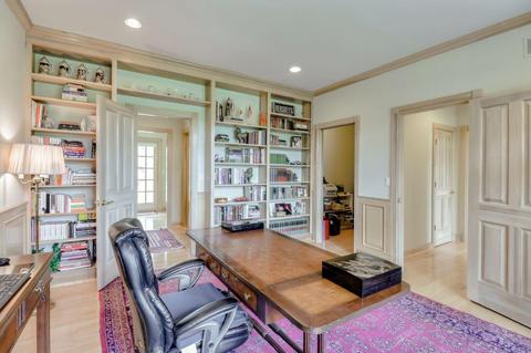 8555 Old Carriage Trl, Cincinnati, OH 45242 photo 19